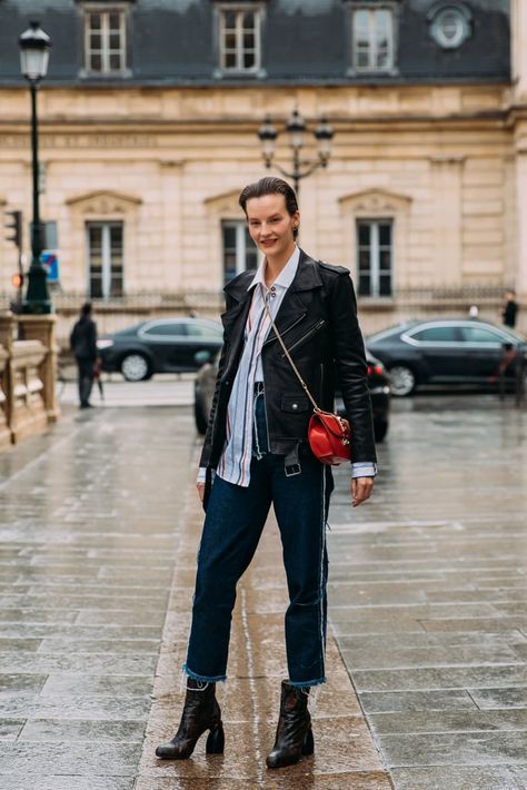 PFW Day 3 Sara Blomqvist, 2020 Street Style, Reportage Photography, New Street Style, Plunge Dress, Autumn Street Style, Street Look, Fashion Week Street Style, Cool Street Fashion