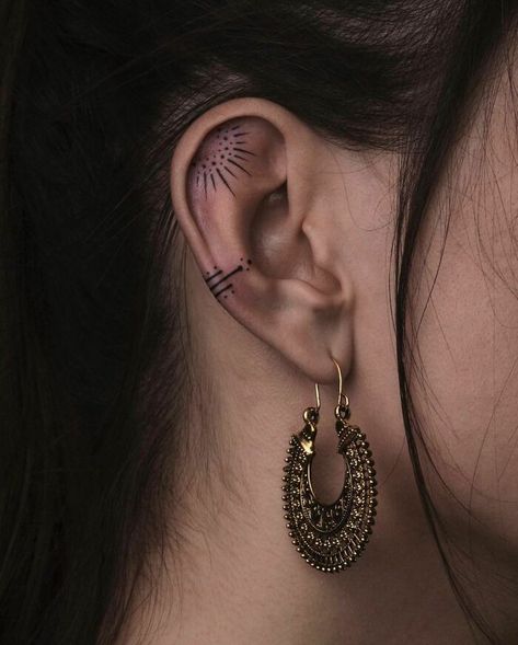 Sun Pattern Tattoo Inner Ear Tattoo, Inside Ear, Cream Tattoo, Ear Tattoos, Boho Tattoos, Dot Tattoos, Pattern Tattoo, Feminine Tattoos, The Ear