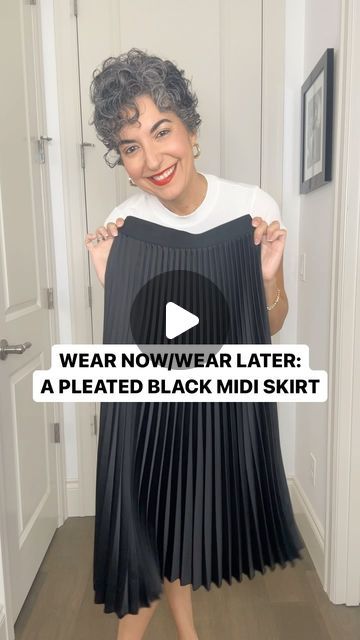 GRAZIA | DAILY STYLE INSPO on Instagram: "WEAR NOW/WEAR LATER: A PLEATED BLACK MIDI SKIRT🖤// I had a someone ask me to style this skirt different ways, so since we’re getting closer to that weird in-between time of year, I thought I’d show you how versatile this little skirt could be! Pleats have always been classic, but they started to trend last year and are still going strong.  . I’ll link everything I can and similar to my LTK! 😘 . . . #pleatedskirt #waystowear #wearnowwearlater #outfitideas" Black Plated Skirt Outfit, Black Pleated Skirt For Work, Black Polka Dot Skirt Outfit, Black Pleated Midi Skirt Outfit, Black Maxi Skirt Outfit Ideas, Black Pleated Skirt Outfit, Pleated Midi Skirt Outfit, Black Pleated Midi Skirt, Pleated Skirt Outfit