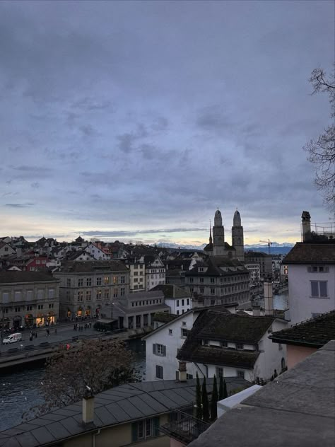 Zurich Switzerland Aesthetic, Zurich Switzerland Photography, Zurich Winter, Zurich Aesthetic, Switzerland Aesthetic, Permanent Vacation, Beautiful Scenery Pictures, Zurich Switzerland, Switzerland Travel