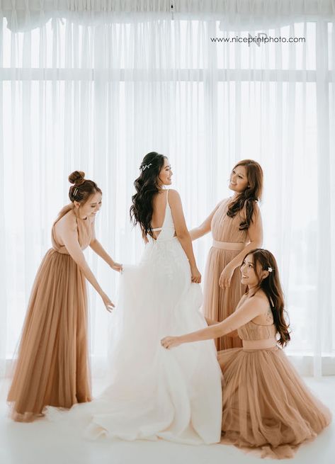 Dreamy Indoor Wedding | Philippines Wedding Blog Indoor Wedding Bridesmaids, Pose For Bridesmaid, Wedding Concept Indoor, All Different Bridesmaid Dresses Indoor, Entourage Pre Wedding Pictorial, Bridesmaid Shoot Photo Ideas, Bride Entourage Photoshoot, Bridesmaid Preparation Outfit Ideas, Wedding Motif 2024