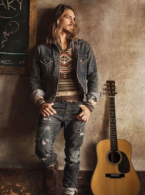 Boho Men Style, Hippie Rock, Bohemian Men, Guy Haircuts Long, Boho Men, Estilo Hippie, Mens Fashion Rugged, Country Fashion, Hipster Mens Fashion