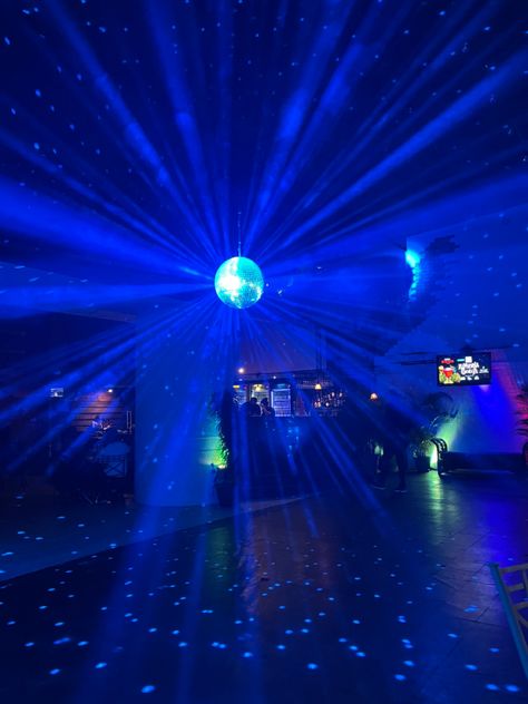 Fun Blue Aesthetic, Blue Euphoria Party, Aesthetic Party Background, Blue Disco Party Decorations, Starry Night Party Aesthetic, Disco Night Aesthetic, Disco Birthday Aesthetic, Midnight Party Aesthetic, Disco 16th Birthday Party