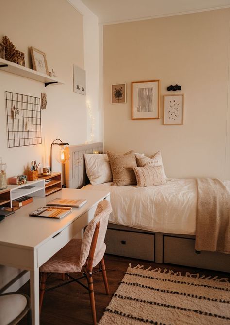 Soft Minimalist Bedroom Ideas That Are Simple and Elegant Minimalist Bedroom Dorm, Simple Dorm Rooms, Aesthetic Rooms For Teens, Student Bedroom Ideas, Minimalist College Dorm, Neutral Dorm Room Ideas, Earthy Dorm Room Ideas, Dorm Inspo Cozy, Cozy Rustic Bedroom