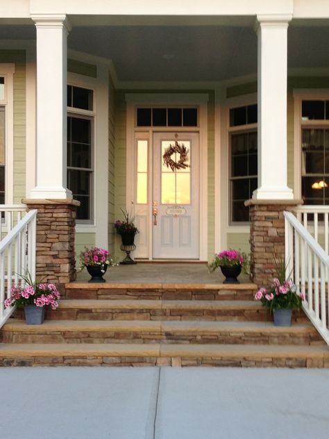 front porch -posts like this? Porch Posts Ideas, Porch Post Ideas, Front Porch Posts, Porch Pillars, Porch Kits, Posts Ideas, Building A Porch, Porch Columns, Porch Posts