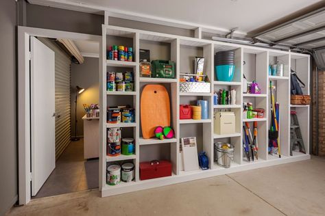 Small Garage Design, Space Saving Ideas For Home, Garage Home Office, Garage To Living Space, Finished Garage, Converted Garage, Garage Room, Garage Addition, Garage Renovation