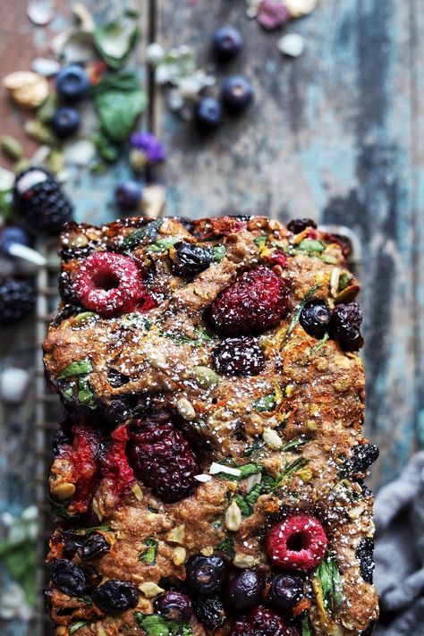 Everything Vegan Fruit, Veggie and Nut Breakfast Bread – SIMPLY BEAUTIFUL EATING Breakfast Loaf, Veggie Breakfast, Warm Breakfast, Dessert Aux Fruits, Breakfast Bread, Fruit Bread, Vegan Bread, Dried Apricots, Breakfast Breads