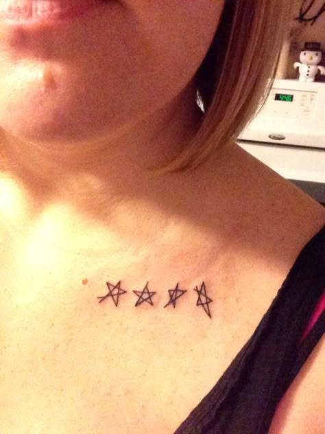 Drawn Star Tattoo, Family Star Tattoo Ideas, Grandparents Draw Tattoo, Family Star Tattoo, Star Family Tattoo, Tattoos Drawn By Family, Family Drawn Tattoo, Grandparents Tattoo, Maria Tattoo