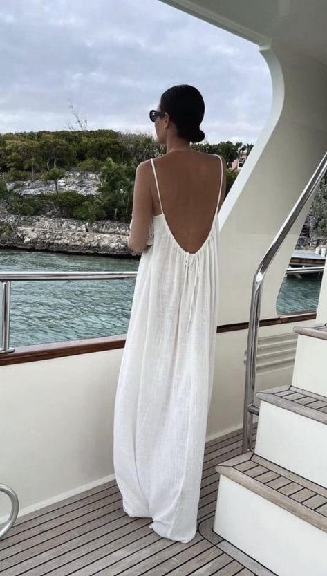 Old Money Summer Vacation Style, old money style, vacation style, summer style, classy outfits, adidas samba outfit, white dress outfit, maxi dress Greece Outfit Ideas, Old Money Summer, Summer Vacation Style, White Skirt Outfits, White Linen Skirt, Money Dress, Greece Outfit, White Dress Outfit, Samba Outfit