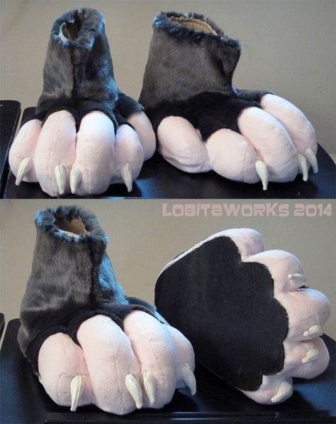 Custom Opossum/Rat/Monkey Fursuit Feet - Made to Order by LobitaWorks on Etsy https://www.etsy.com/listing/200984373/custom-opossumratmonkey-fursuit-feet Monkey Fursuit, Rat Fursuit, Fursuit Paws, Fursuit Tutorial, Foam Armor, Animal Shoes, Do Cute, Cosplay Tips, Diy Costumes