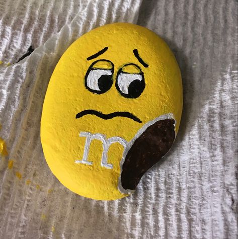 M&M rock M And M Rock Painting, Rock Painting Ideas M&m, M And M Rocks Painted Stones, Rock Painting M&m, Painted Rocks M&m, Painted Rock Magnets, Painted Rocks Ideas Easy Funny, Preppy Rock Painting Ideas, Rock Painting Ideas Easy For Kids