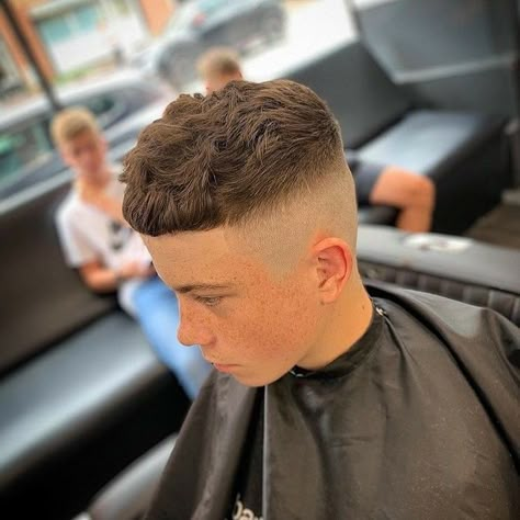 French Crop High Fade, Hair Tattoo Men, Haircut For Boys, Hair Line Up, White Boy Haircuts, Very Short Hair Men, Boys Fade Haircut, French Crop, High Fade Haircut