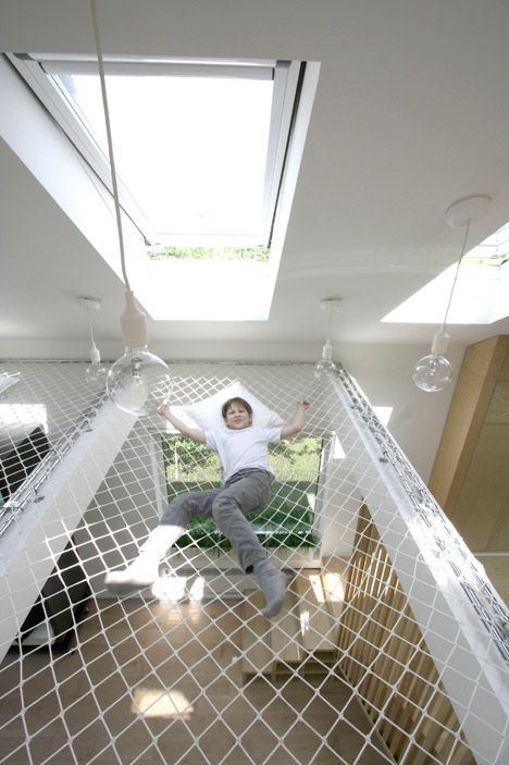 Interactive play and study space by Ruetemple Indoor Hammock, Unique Interior Design, Flexible Design, 인테리어 디자인, House Inspiration, Future House, Glamping, Hammock, Interior Architecture