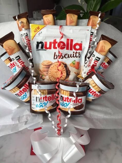 Nutella Birthday Party Ideas, Nutella Gift Basket, Nutella Gifts, Walnut Whip, Nutella Biscuits, Nutella Go, Cake Bouquet, Birthday 2023, Jaffa Cake