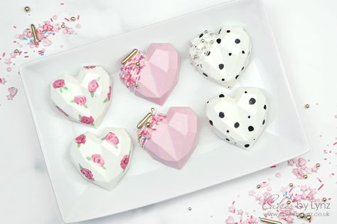 (plus don’t forget you can still get 10% off all Sweet Heart Cakesicles, Popsicles Cake, Geometric Cake, Cake Pop Decorating, Pretty Cake, Heart Cakes, Chocolate Covered Treats, Decorating Videos, Painted Roses