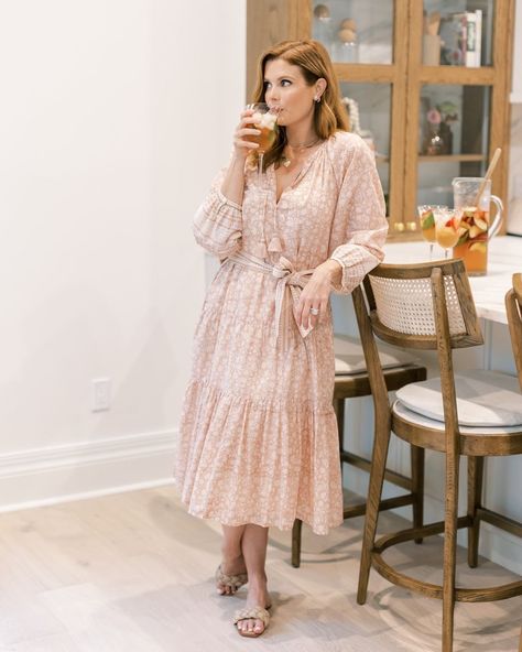 Maddie Sweet Magnolias, Sweet Magnolias Outfits, Maddie Townsend, Art Dress Design, Joanna Garcia Swisher, Country Style Clothing, Southern Girl Style, Joanna Garcia, Outfits Ideas For Summer