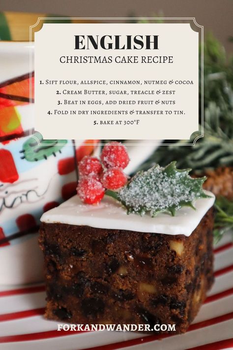 English Christmas Cake Recipe, English Christmas Pudding, English Dessert Recipes, Xmas Cake Recipes, Traditional English Christmas, Christmas Cake Recipe Traditional, Holiday Fruit Cake, Fruit Cake Recipe Christmas, Traditional Christmas Cake