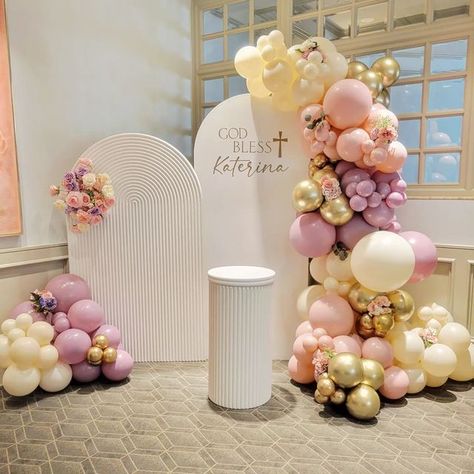 Birthday And Baptismal Decoration, Baptism Backdrop Girl, Pink Baptism Decorations, Baptismal Backdrop, Baptism Balloon Arch, Christening Balloon Decorations, Christening Themes Girl, Baby Girl Baptism Ideas, Baptism Backdrop Ideas