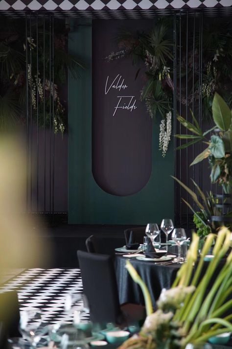 Restaurant Backdrop, Hotel Modern, Jungle Wedding, Selfie Wall, Cocktail Hour Wedding, Luxury Wedding Decor, Wedding Backdrop Design, Wedding Altars, Reception Seating