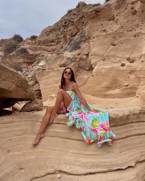 Desert blooms and effortless style. Loving this print from Hemant and Nandita! Hemant And Nandita, Color Palettes, Effortless Style, Fashion Inspiration, Designer Fashion, Style Inspiration, Boutique, Fashion Design, On Instagram