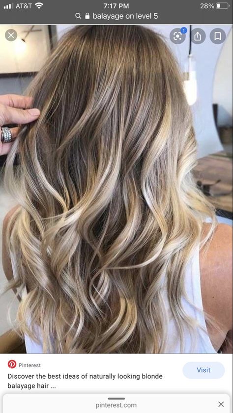 Long Bob Inspiration, Fun Hairdos, Balayage On Brown Hair, Natural Blonde Balayage, Bob Inspiration, Hair Highlights Ideas, Balayage Hair Blonde Medium, Natural Balayage, Balayage Blond