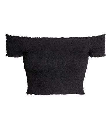 Smocked off-the-shoulder Top | Black | Women | H&M US Shoulder Tops Outfit, Tube Top Outfits, Belly Shirts, Crop Top Outfits, Cute Crop Tops, Cute Comfy Outfits, Girls Fashion Clothes, Edgy Outfits, Teen Fashion Outfits