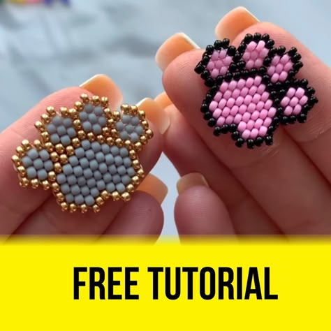 Free beading tutorial how to create funny DIY Cat’s Paws. Seed Bead Patterns Free, Free Beading Tutorials, Pony Bead Crafts, Seed Bead Jewelry Patterns, Diy Beading, Seed Bead Crafts, Beadwork Tutorial, Bead Tutorials, Beads Craft Jewelry