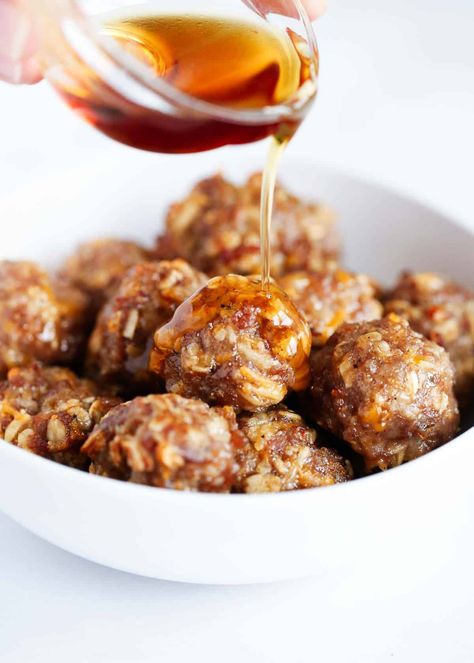 Breakfast Meatballs, Cheese Apples, Easy Breakfast Dishes, Morning Treats, Breakfast Pie, Breakfast Enchiladas, I Heart Naptime, Breakfast Prep, Pumpkin Waffles