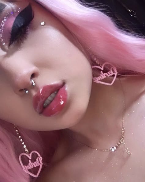 Pink Goth, Alt Makeup, Face Piercings, Rave Makeup, Ethereal Makeup, Neon Fashion, Goth Makeup, Lip Fillers, Fantasy Makeup