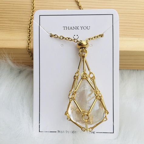 Stone Holder Necklace, Bamboo Necklace, Crystal Holder, Healing Stones Necklace, Crystal Shapes, Mors Dag, Elegant Necklace, Crystal Chain, Stone Pendant Necklace