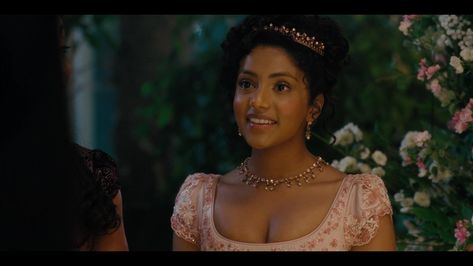 [ cap-that.com ] Bridgerton 201 Capital R Rake > screencap archive Edwina Sharma, Capital R, Platonic Relationship, Mbti Character, Baddie Makeup, Historical Characters, Princess Charlotte, Iconic Women, Character Aesthetic