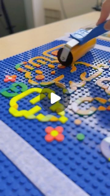 Lego Dots Printing, Lego Dots Art, Lego Dots Designs, Lego Dots Ideas, Lego Art Print, Lego Letters, Lego Dots, Lego Print, Relief Printing