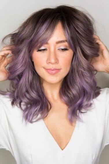 Purple Highlights On Dark Hair, Red And Purple Hair Color, Red And Purple Hair, Lavender Hair Color Ideas, Cool Toned Hair, Hair Color Ideas Trendy, Pelo Color Vino, Highlights On Dark Hair, Purple Hair Highlights