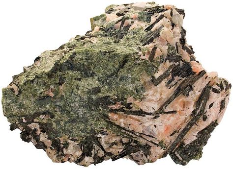 Skarn is a metasomatic rock composed of calc-silicate minerals. Skarn is formed at the contact zone between carbonate rocks and silicic magma. Skarn is often rich in hydrothermal ore minerals. Rock Tumbler Diy, Rock Identification, Igneous Rocks, Rocks And Fossils, Rock Hunting, Silicate Minerals, Geology Rocks, Rock Types, Rock And Pebbles