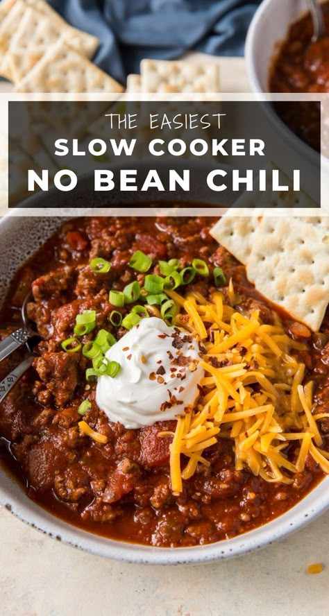 Slow Cooker Hearty No-Bean Chili No Bean Chili Recipe, Beanless Chili Recipe, Slow Cooker Chili Recipe, Chili Chili, Bean Chili Recipe, Chili Recipe Turkey, Chili Recipe Crockpot, Crockpot Chili, Chilli Recipes