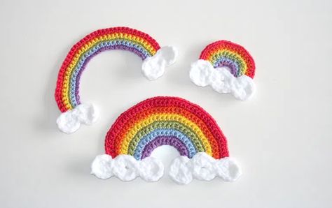 Crochet Rainbow Pattern, Rainbow Crochet Pattern, Free Applique Patterns, Crochet Applique Patterns Free, Penanda Buku, Crochet Rainbow, Dishcloth Knitting Patterns, Knitting Blogs, Rainbow Crochet