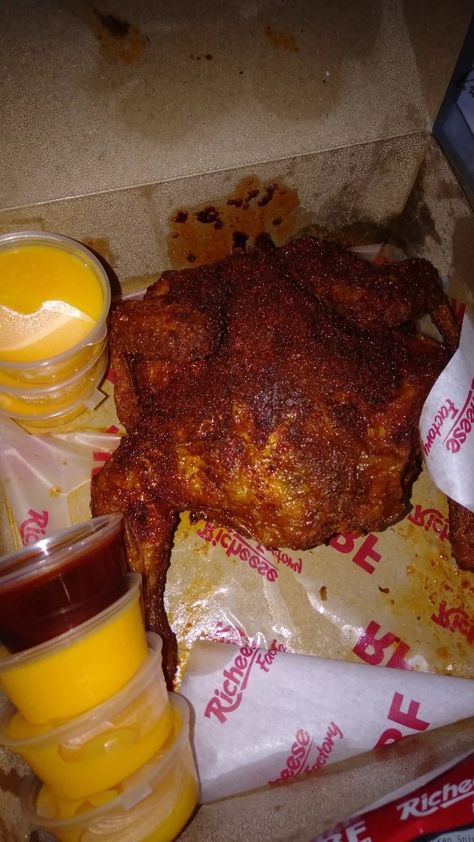 Richesse Factory Chicken, Richeese Factory, Food Snap Story, Barbeque Chicken, Fast Good, Food Snap, Makanan Diet, Hot Spicy, Dolby Digital