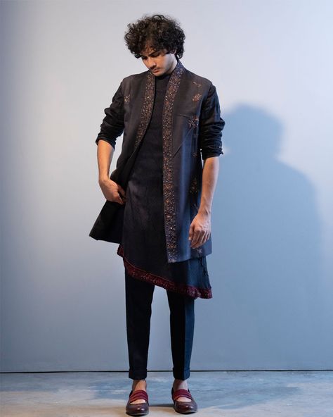 Paired with tone on tone Kurta and Trousers. Jatin Malik, Kurta Designs Men's, Blue Shrug, Sherwani For Men Wedding, Boys Kurta Design, Wedding Kurta For Men, Black Outfit Men, Gents Kurta, Kurta Set For Men