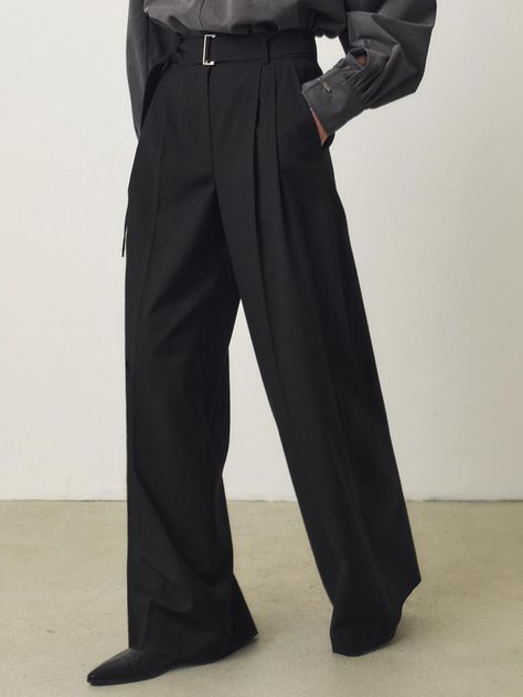 Composition : SHELL: POLYESTER 67%RAYON 20%WOOL 10%POLYURETHANE 3%Color : BLACK_S,BLACK_MCountry of Origin : VIETNAM Black Work Pants Outfit, Black Dress Pants Outfits, Wide Leg Slacks, Pants Outfit Work, Dress Pants Outfits, Soft Goth, Corporate Goth, Black Slacks, Tomboy Outfits