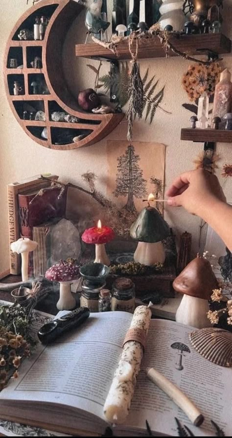 Witchy Decor Witch Cottage, Witch Aesthetic Bedroom, Witch Bedrooms, Witchy Cottage, Witchcraft Altar, Witchy Room, Christmas Tree Lots, Witch Room, Witch Cottage