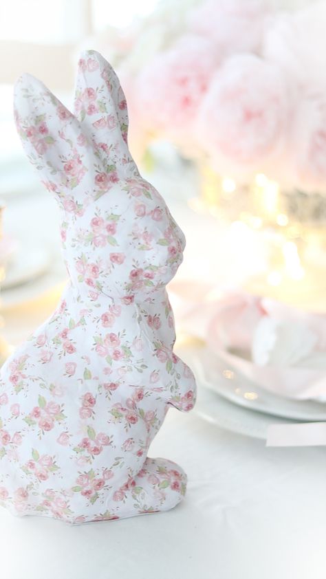 Pink Easter Decor, Floral Table Decor, Barbie Dog, Spring Things, Pink Paradise, Easter Stuff, Pastel Easter, Spring Brunch, Easter Wallpaper