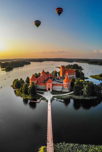 Independent Travel Agent, Island Castle, Lithuania Travel, Europe Aesthetic, Beautiful Castles, Aerial Photo, Drone Photography, Aerial Photography, Eastern Europe