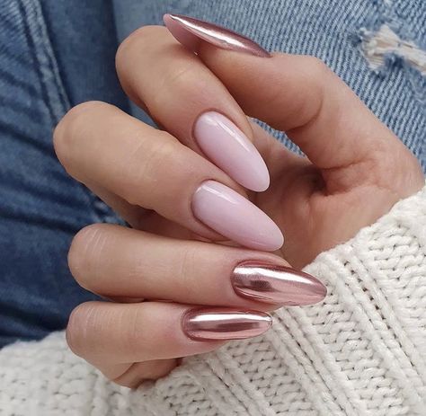 Pink Mirror Nails, Solid Nails, Nude Nail Art, Unghie Sfumate, February Nails, Nude Nail, Mirror Nails, Nude Nail Designs, Glitter Pigment