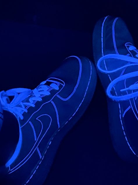 Pretty Sneakers, Blue Mask, Rap Aesthetic, Aesthetic Boy, My Shoes, Neon Blue, Nike Cortez Sneaker, Blue Aesthetic, Aesthetic Photo