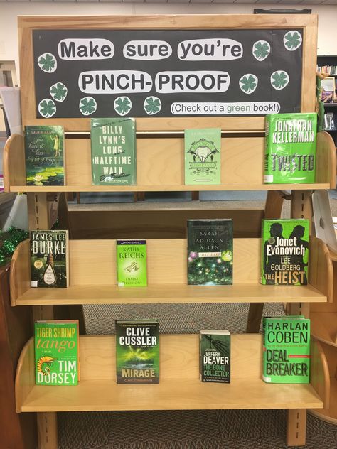 Board Book Display, St Patricks Day Library Activities, March Display Ideas, Book Display Themes, St Patricks Day Library Display, Book Store Display Ideas, March Book Displays, Public Library Book Displays, Library Book Display Ideas