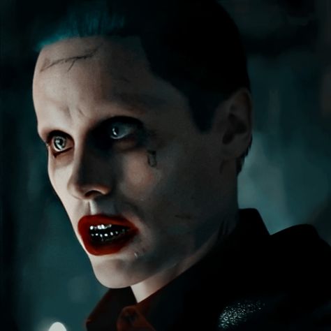 Joker Suide Squad, Joker 2016, Harley Quinn Aesthetic, Joker Jared Leto, Harley Quinn Margot Robbie, Joker Icon, Quinn Aesthetic, Baby Joker, Harley Quinn Icon