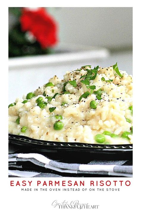 Parmesan And Pea Risotto, Risotto In Oven, Oven Risotto Recipes, Risotto Recipes Parmesan, Easy Parmesan Risotto, Risotto Recipes Cheese, Oven Risotto, Risotto With Peas, Baked Risotto