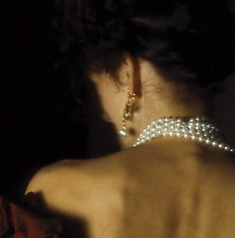 sandra༄ on Twitter: "anna karenina (2012)… " 1920s Aesthetic, Era Victoria, A Night At The Opera, Anna Karenina, Dark Feminine Aesthetic, Keira Knightley, The Great Gatsby, Feminine Aesthetic, Old Money Aesthetic