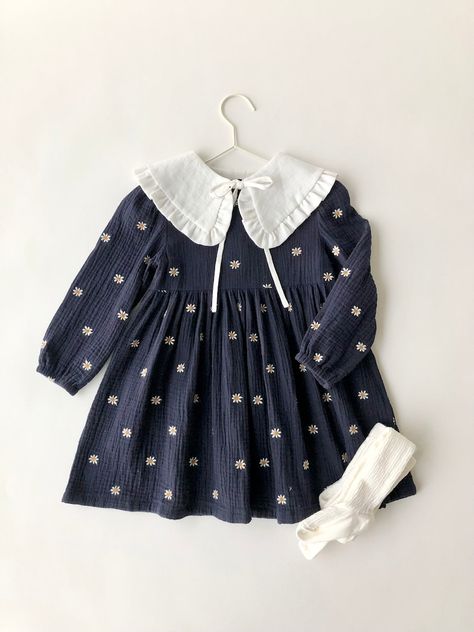 Muslin Girl Dress Baby Girl Dress Girl Simple Boho Dress - Etsy Turkey Toddler Birthday Dress, Newborn Baby Dresses, Muslin Dress, Dress Baby Girl, Vintage Girls Dresses, Baby Dress Design, Dress Design Patterns, Kids Frocks, Baby Frocks Designs