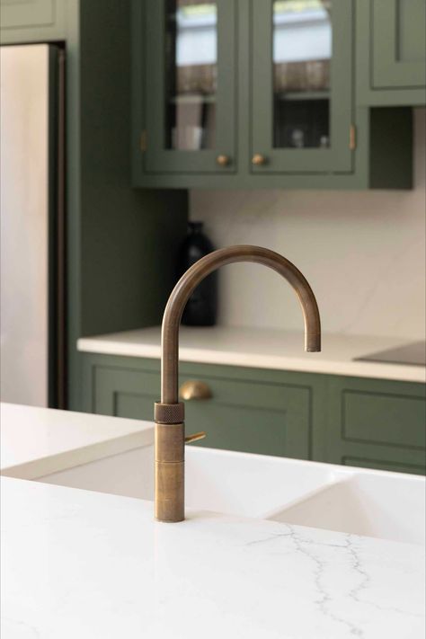 Quooker taps aren't just convenient; they're eco-friendly too! By delivering boiling water instantly, you save energy and reduce water waste. 📷 @mortimer_photography Quooker Patinated Brass Tap, Brass Quooker Tap, Kitchen Tap Ideas, Boiling Tap, Quooker Tap, Winchester House, Sage Kitchen, Boiling Water Tap, Paint Brass